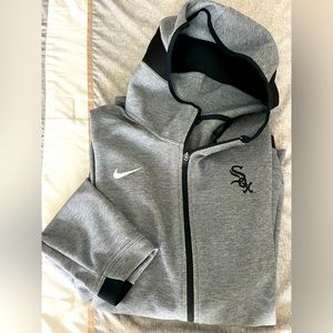 NIKE DRI-FIT CHICAGO WHITE SOX JACKET XXL